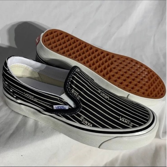 Vans Classic Slip On 9 Black White Anahm Factory Sripes Womans Shoes New - Picture 5 of 7